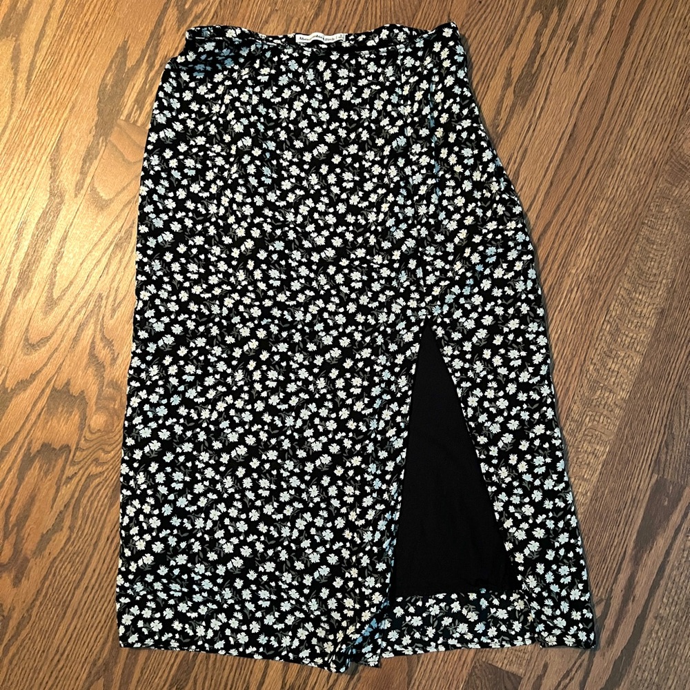 Abercrombie & Fitch Black and White Daisy Skirt